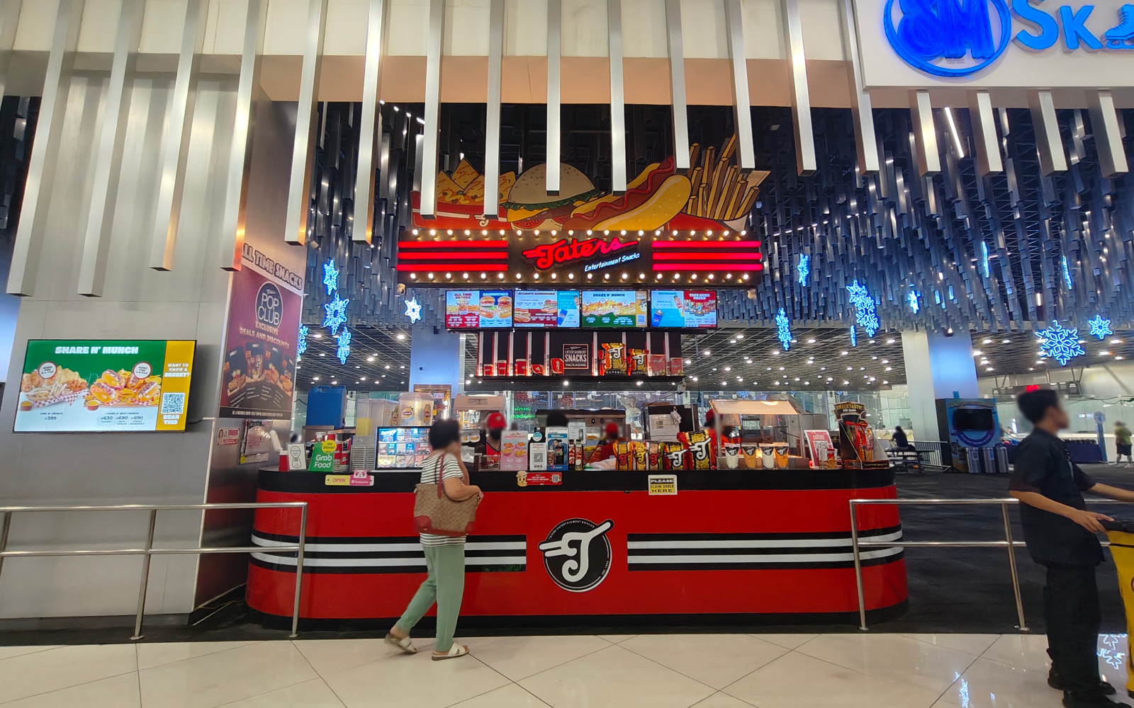 TATERS in SM Mall of Asia